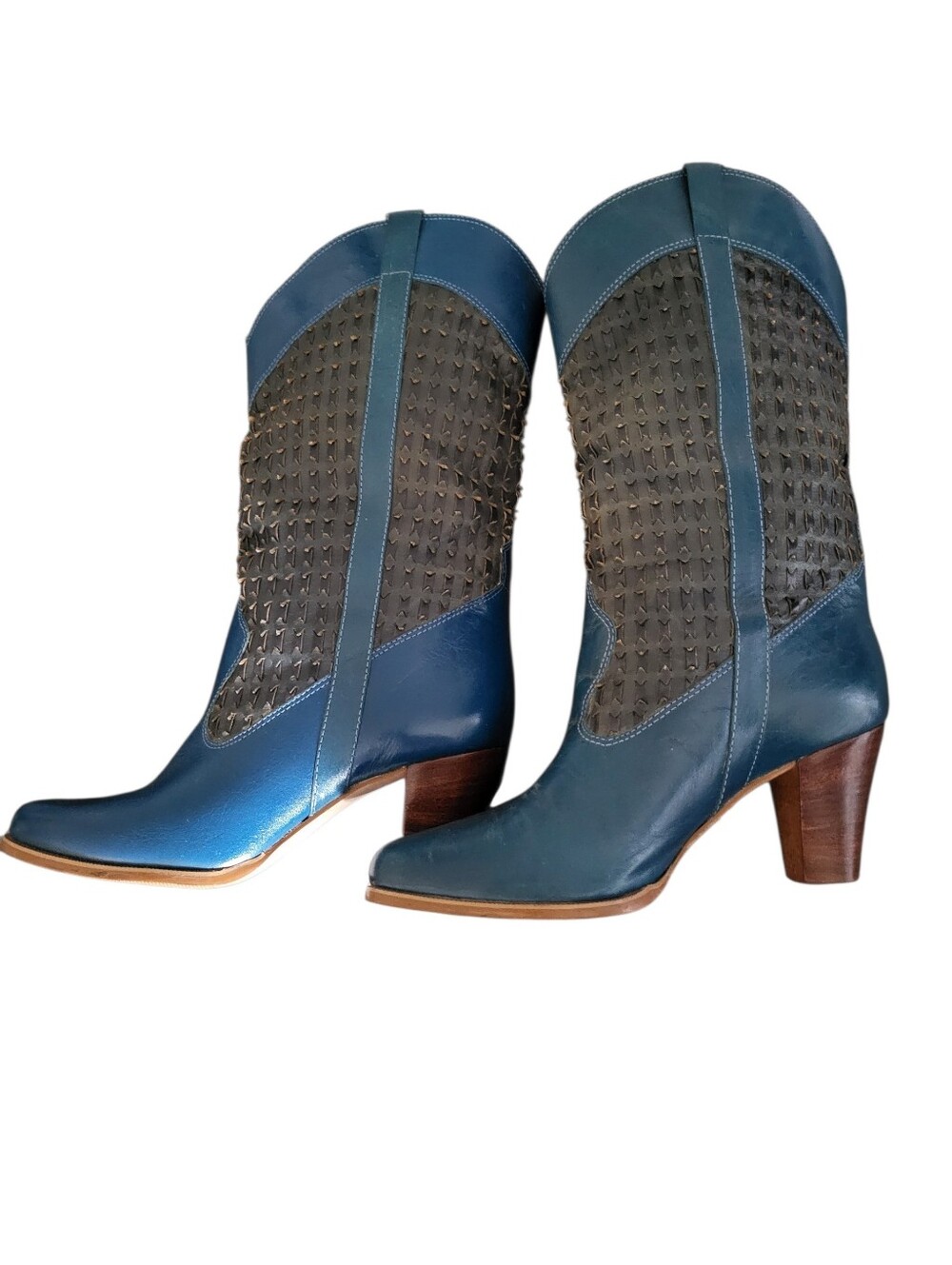 Vintage Hippopotamus Cowgirl Boots Blue sz 5.5